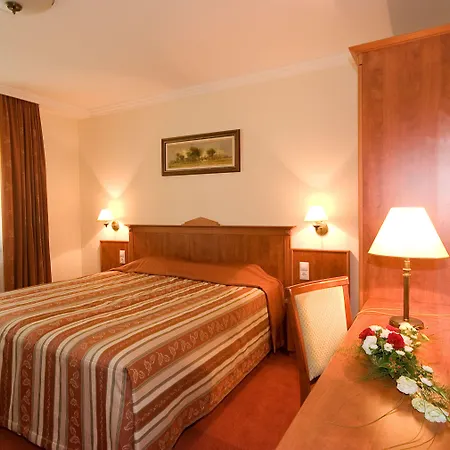 Gereby Kuria Es Lovasudvar 3* לאיושמיז'ה