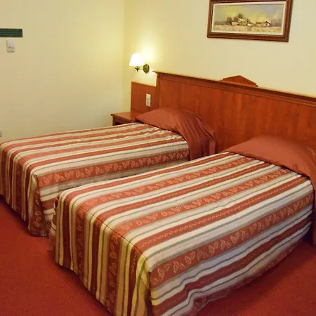 Hotel Gereby Kuria Es Lovasudvar 3*