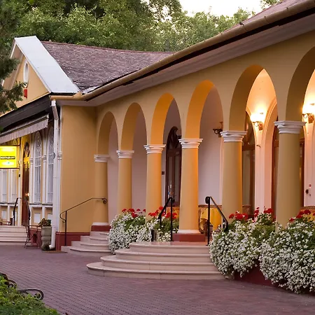 Gereby Kuria Es Lovasudvar Hotel 3*