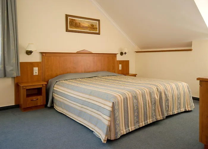 Gereby Kuria Es Lovasudvar Hotell Lajosmizse